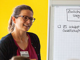 Lilian Blaser leitete die Plattform zum Thema Resilienter Zivilschutz width=280