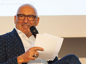 SZSV-Vizepräsident Guido Sohm leitete das Podium width=280